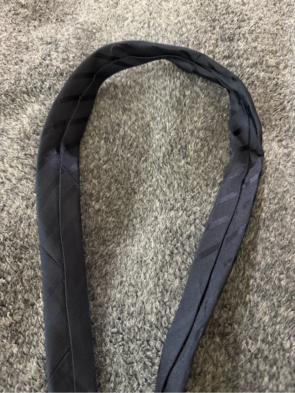 Cedarwood State Navy Blue Skinny Striped Necktie